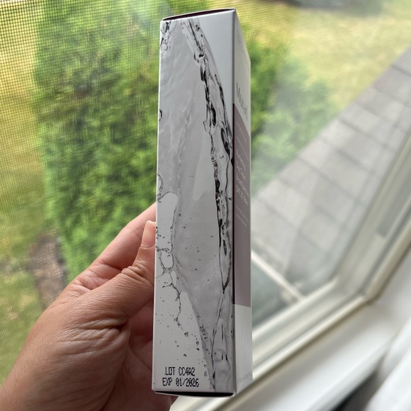 [New] Murad Perfecting Moisturizer Broad Spectrum SPF 30 PA+++ - Picture 3 of 4